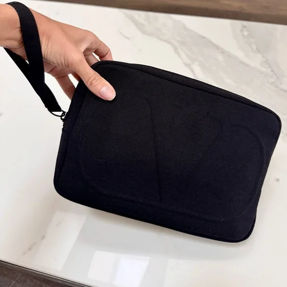 New - Valentino Garavani Pouch with Wrist Strap - Picture 3 of 5